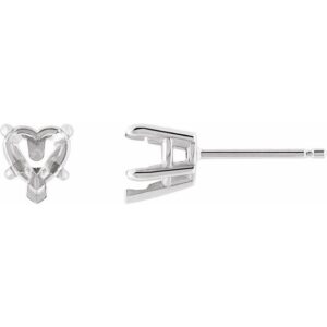 Heart 5-Prong Claw V-End Stud Earrings