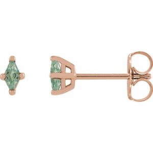 Kite 4-Prong Stud Earring