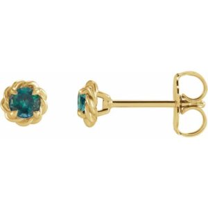 Round 4-Prong Claw Stud Earrings