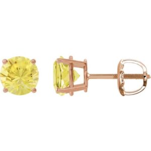 Round 4-Prong Lightweight Stud Earrings