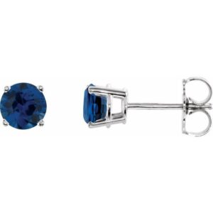Round 4-Prong Lightweight Stud Earrings
