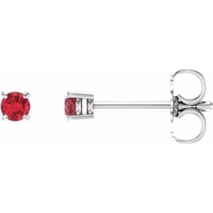 Round 4-Prong Lightweight Stud Earrings