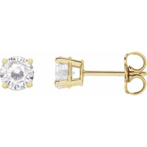 Round 4-Prong Lightweight Stud Earrings