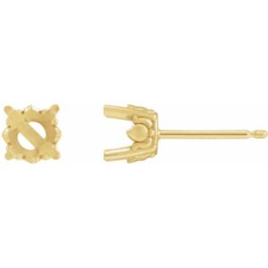 Round 4-Prong Stud Earrings